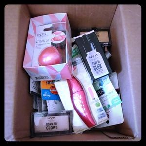 Cosmetics Bundle 23 items All NEW!